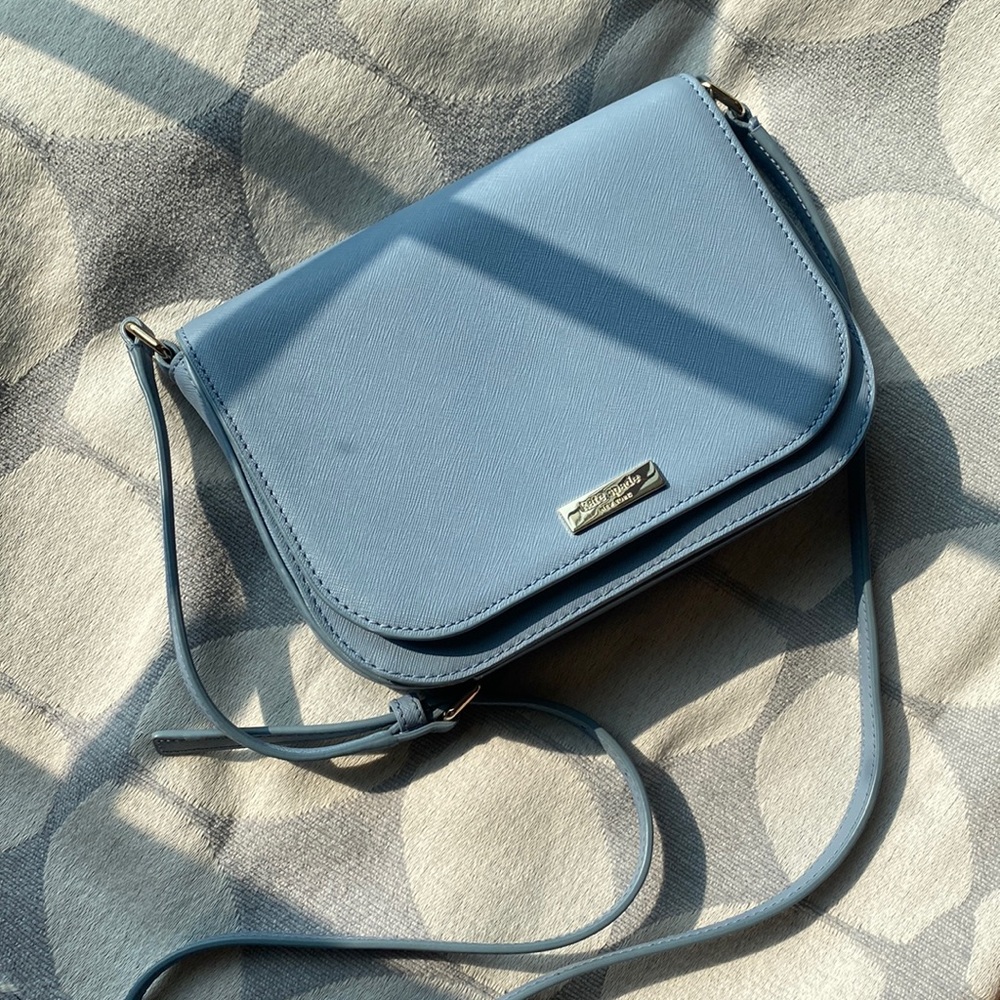 Crossbody Kate spade bag